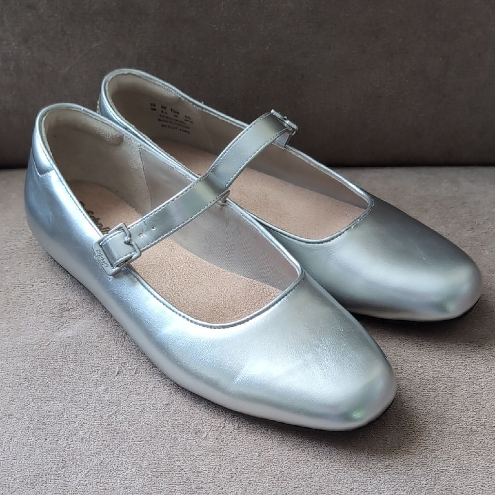 Dr. Scholl's Metallic Flats